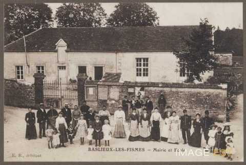 Mairie et école (Baslieux-les-Fismes)